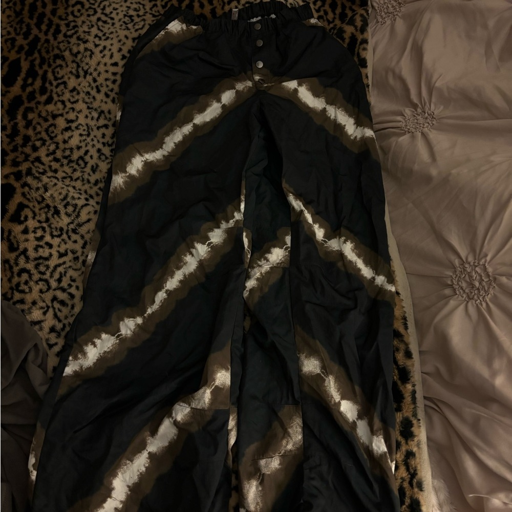 NWOT Women’s Free People Movement Zephyr Boho Puff Jogger Track Print Pants